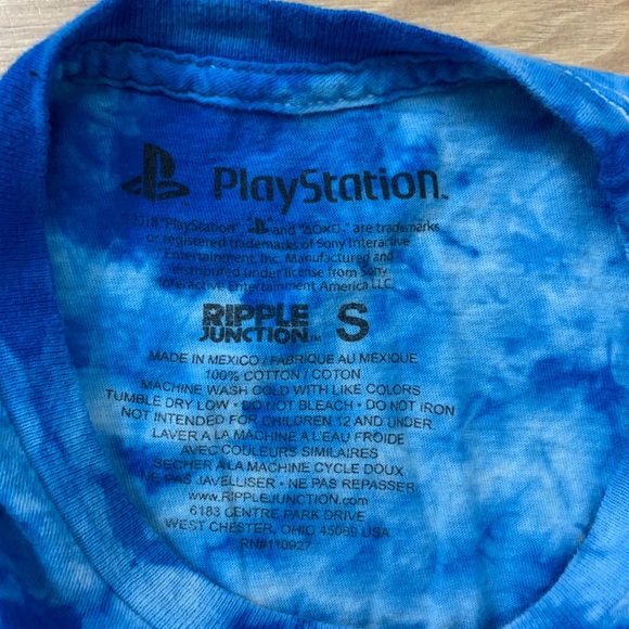 🔹PlayStation Blue Tie Dye Tee (Sz S) - Picture 6 of 7